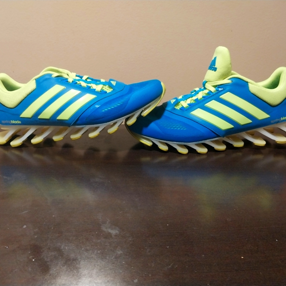 Adidas springblades